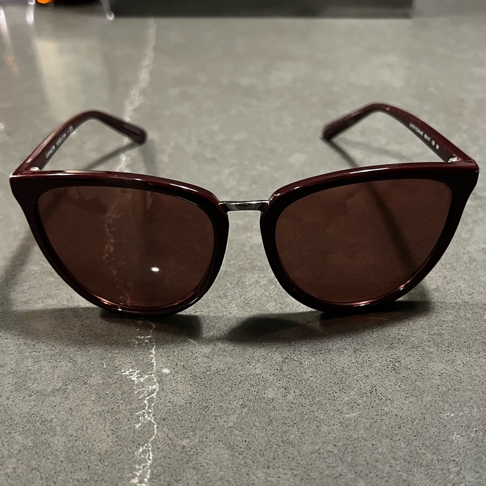 COACH SUNGLASSES